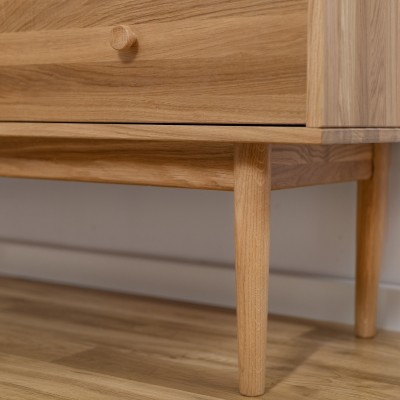 Szafa dwudrzwiowa OSLO z litego dębu – minimalistyczny skandynawski design